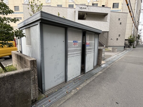 レオパレスパーシモン 辻子の物件内観写真